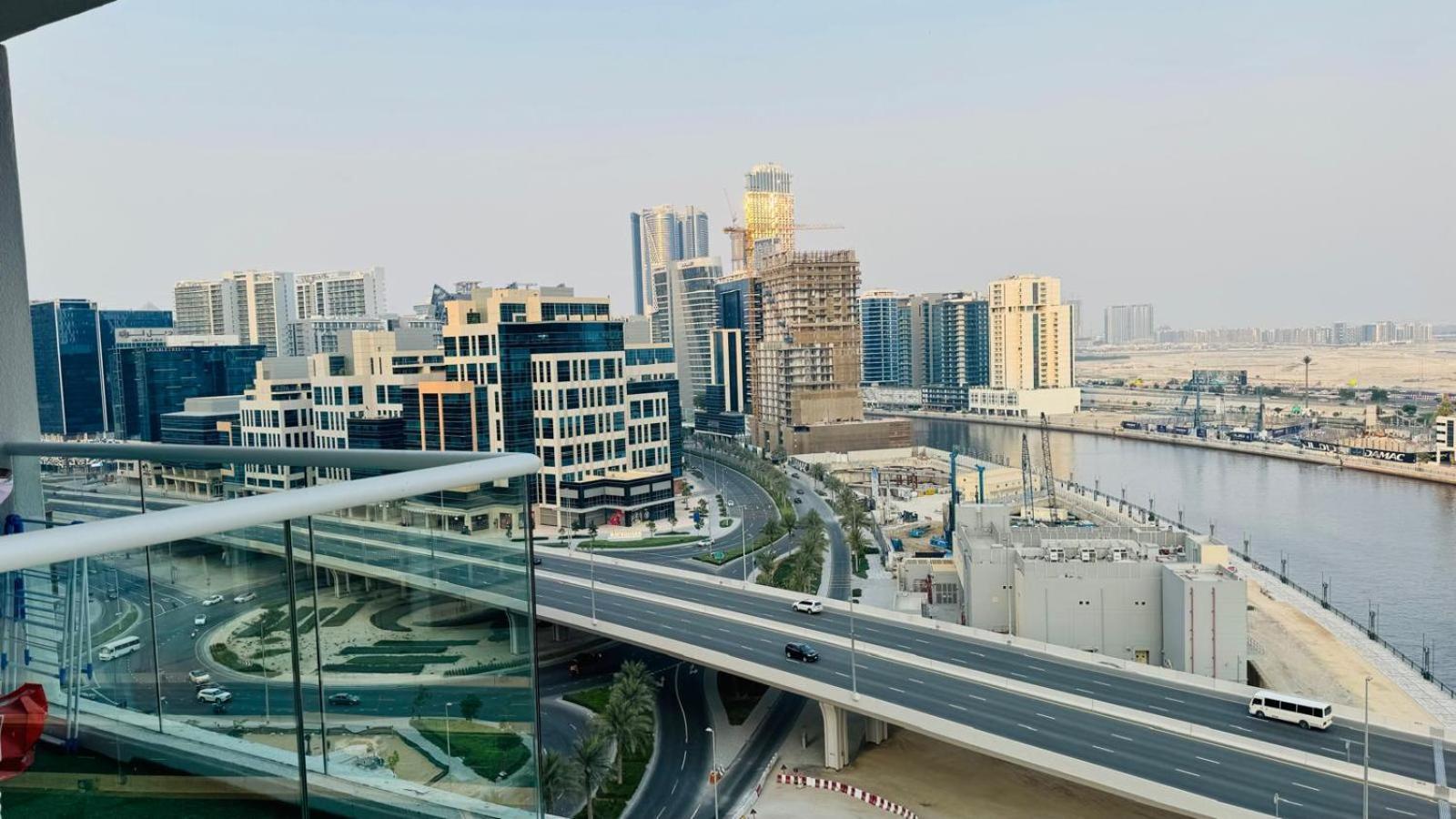 Gorgeous Ultra Luxury Over The Canal Apartment In Damac Prive - Business Bay And Downtown Dubai Exterior photo