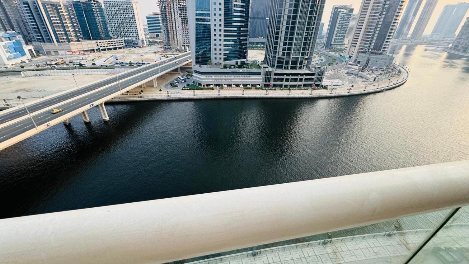 Gorgeous Ultra Luxury Over The Canal Apartment In Damac Prive - Business Bay And Downtown Dubai Exterior photo